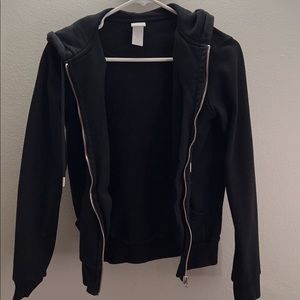 black zip up sweater from H&M